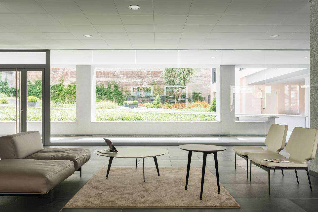 Joivy Sunny 1-Bed Flat With Balcony Apartment Milan Luaran gambar